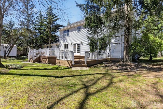 15 Cherokee Road, East Brunswick, NJ 08816