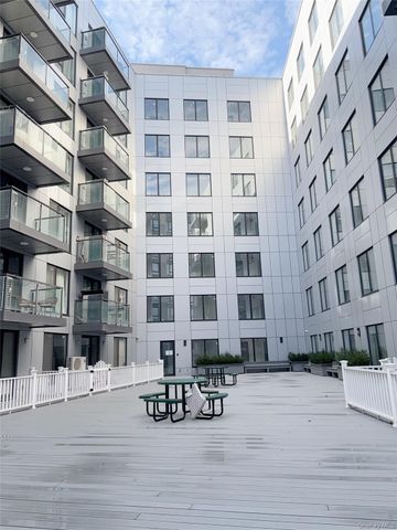 70-65 Queens Boulevard 9I, Woodside, NY 11377