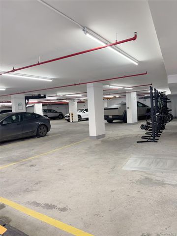 70-65 Queens Boulevard 9I, Woodside, NY 11377