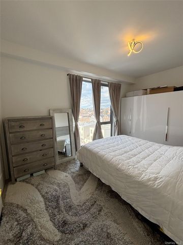 70-65 Queens Boulevard 9I, Woodside, NY 11377