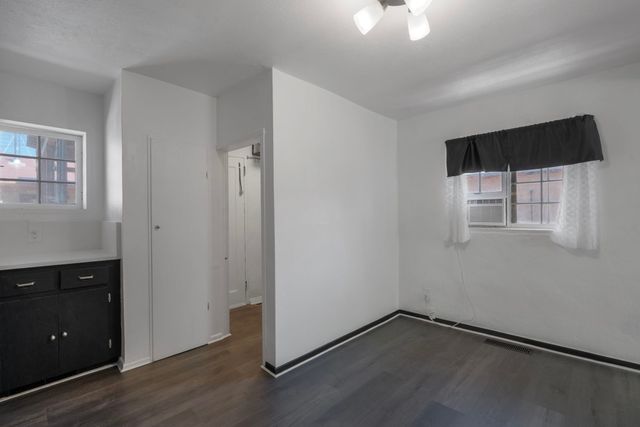 325 Fiesta Street, Santa Fe, NM 87501