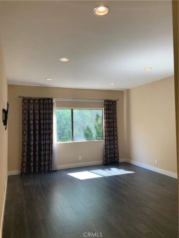 12540 Burbank Boulevard 103, Valley Village, CA 91607