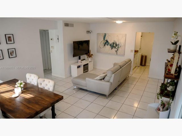 11484 Royal Palm Blvd 11484, Coral Springs, FL 33065