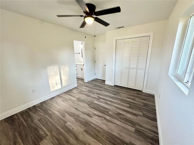 2527 DONS PLACE, Lakeland, FL 33801