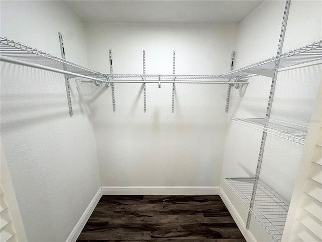 2527 DONS PLACE, Lakeland, FL 33801