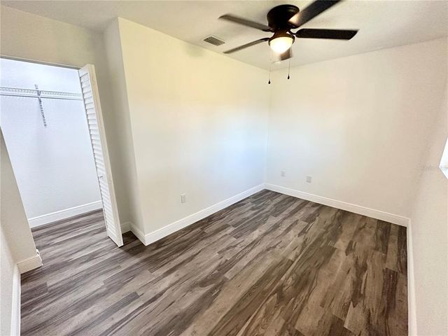 2527 DONS PLACE, Lakeland, FL 33801
