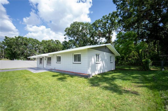 2527 DONS PLACE, Lakeland, FL 33801
