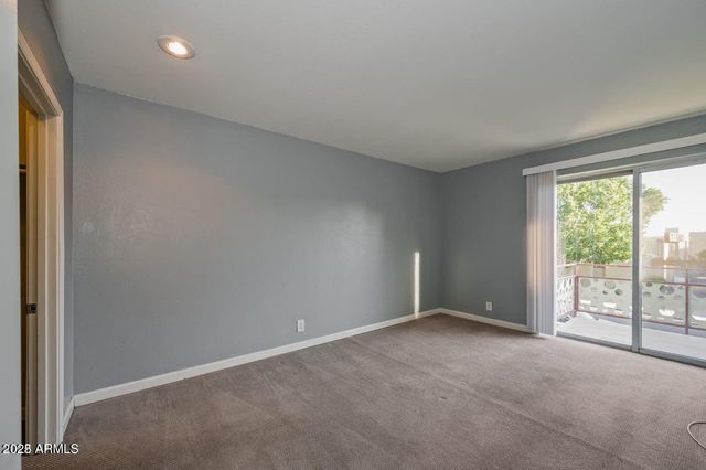 1702 W TUCKEY Lane 212, Phoenix, AZ 85015