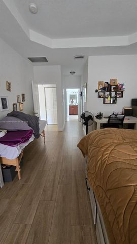 3241 SW 147th Ct, Miami, FL 33185