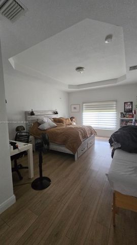 3241 SW 147th Ct, Miami, FL 33185