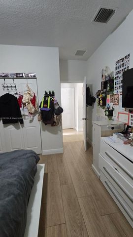 3241 SW 147th Ct, Miami, FL 33185