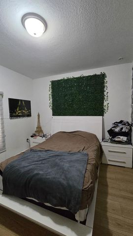 3241 SW 147th Ct, Miami, FL 33185