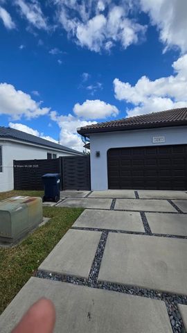 3241 SW 147th Ct, Miami, FL 33185
