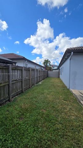 3241 SW 147th Ct, Miami, FL 33185