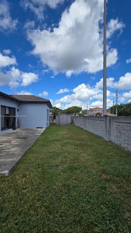 3241 SW 147th Ct, Miami, FL 33185