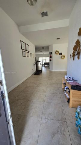 3241 SW 147th Ct, Miami, FL 33185