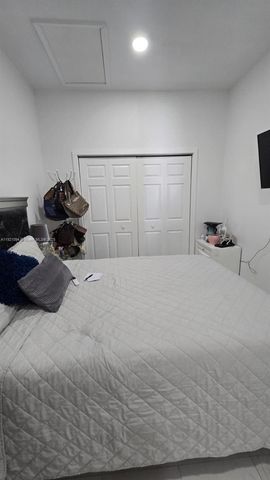 3241 SW 147th Ct, Miami, FL 33185