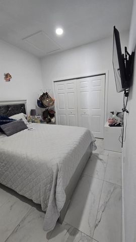 3241 SW 147th Ct, Miami, FL 33185