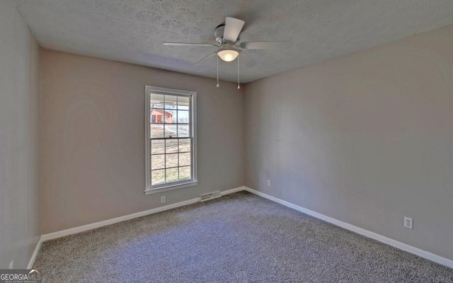 704 Skyline Drive, Toccoa, GA 30577