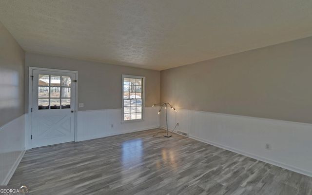 704 Skyline Drive, Toccoa, GA 30577