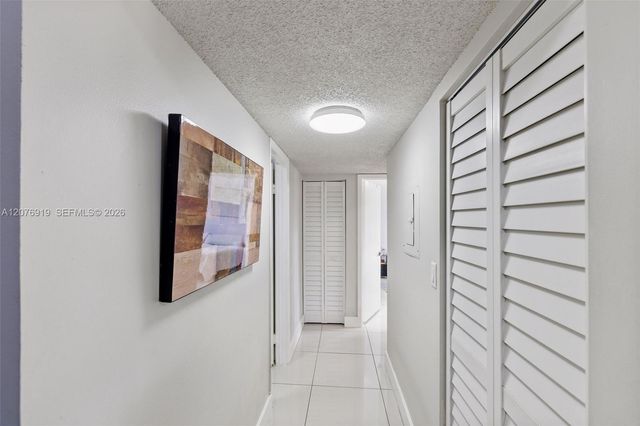827 NE 199th Street 206, Miami, FL 33179