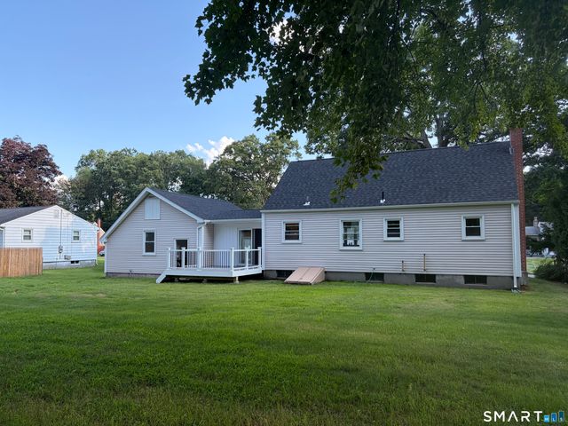 10 Lox Lane, Enfield, CT 06082