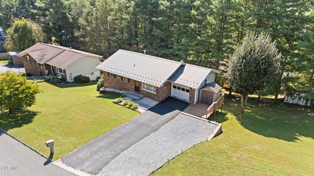 226 High Oak Drive, Bristol, VA 24201