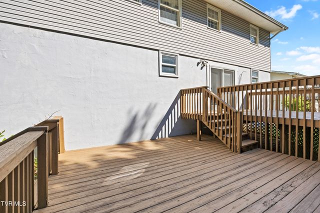 226 High Oak Drive, Bristol, VA 24201
