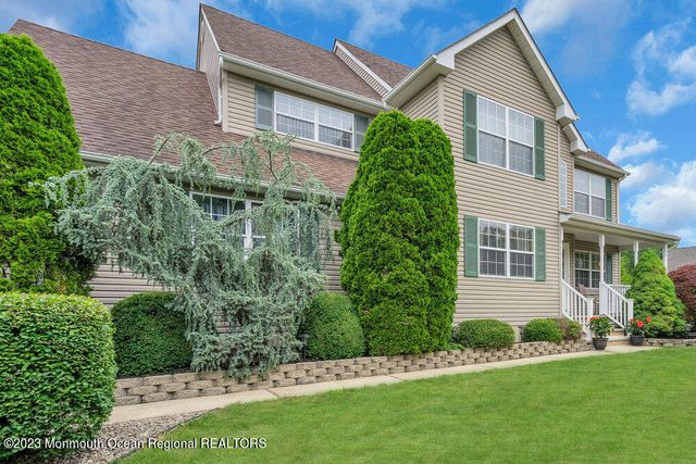 296 White Road, Jackson, NJ 08527