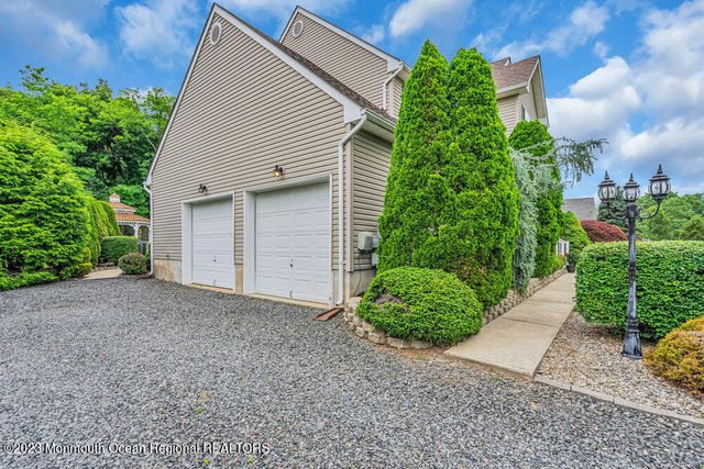 296 White Road, Jackson, NJ 08527