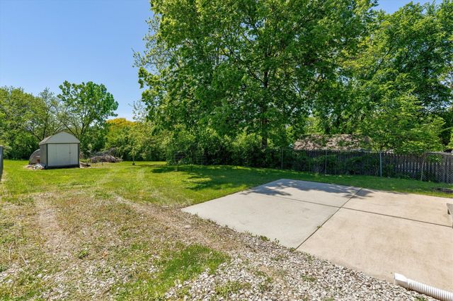 624 Mckinley Avenue, Des Moines, IA 50315