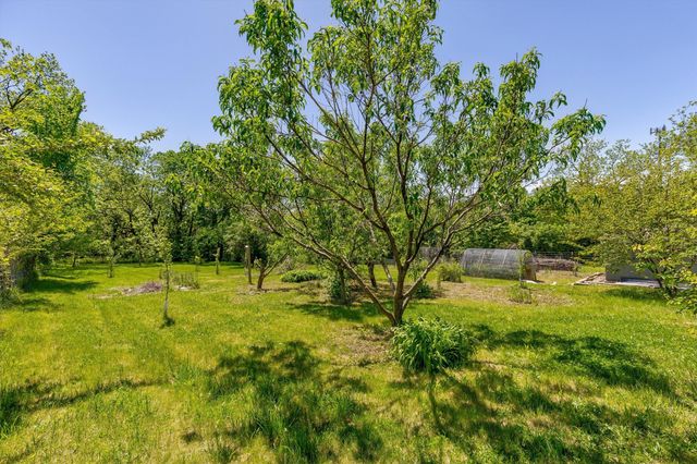 624 Mckinley Avenue, Des Moines, IA 50315