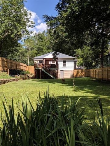 5 Lakeview Dr, Atlanta, GA 30317