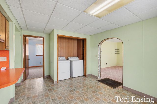 406 E North Street, Greenville, MI 48838