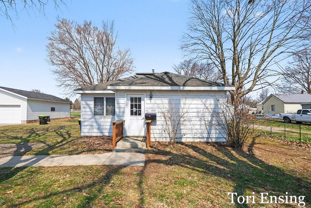 406 E North Street, Greenville, MI 48838