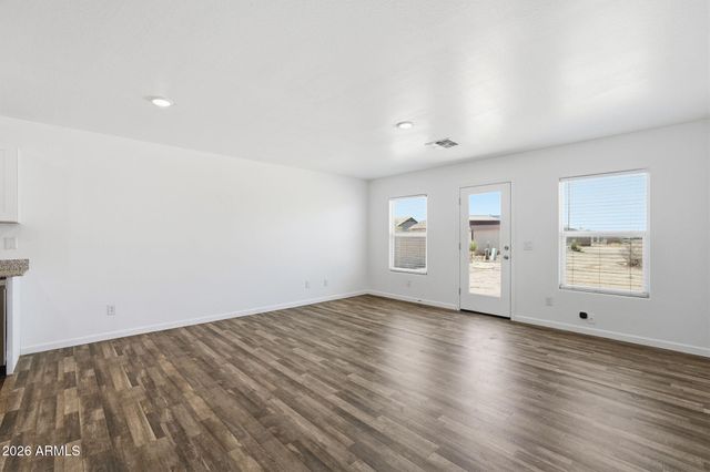 9346 W RAVEN Drive, Arizona City, AZ 85123
