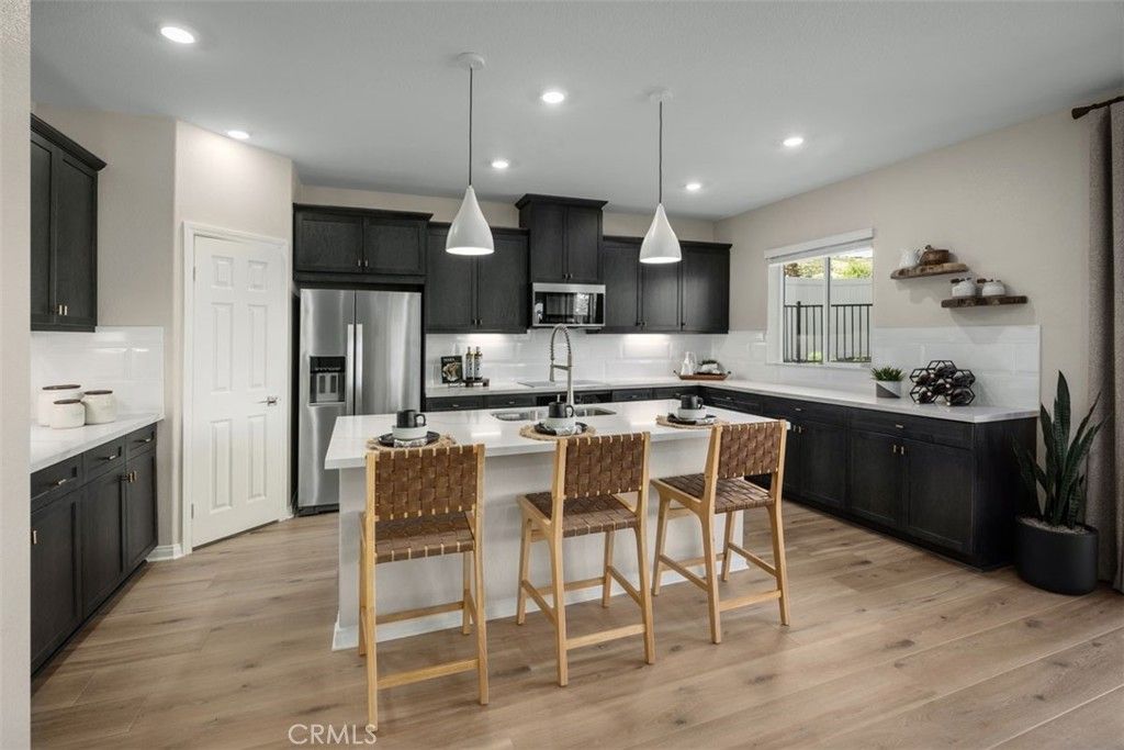 Image 3 of property listing at 4584 Avellino Place, Lake Elsinore, CA 92530