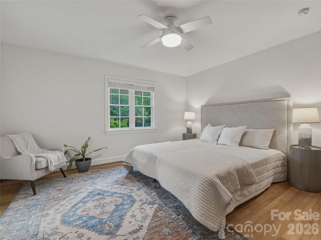 29 Westall Avenue, Asheville, NC 28804