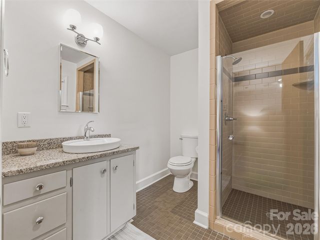 29 Westall Avenue, Asheville, NC 28804