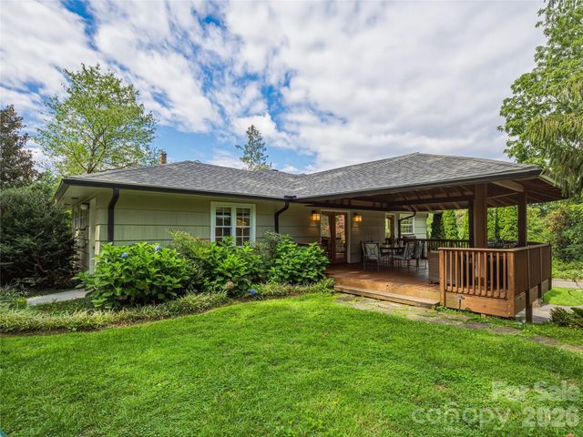 29 Westall Avenue, Asheville, NC 28804