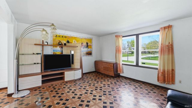 1510 Buckskin Drive, Fort Wayne, IN 46804