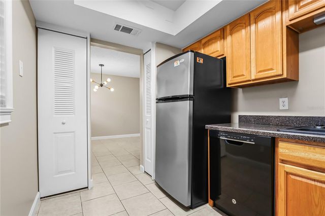 3036 EASTLAND BOULEVARD E104, Clearwater, FL 33761