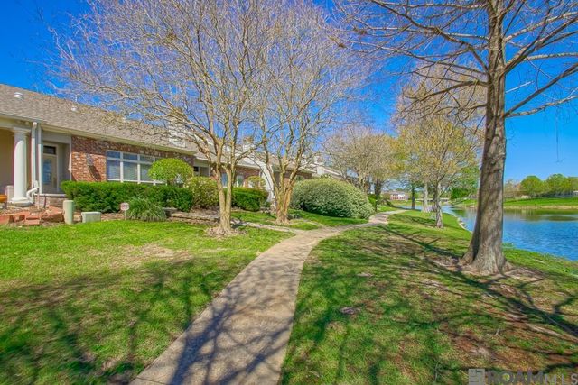 2321 Shadowbrook Dr, Baton Rouge, LA 70816