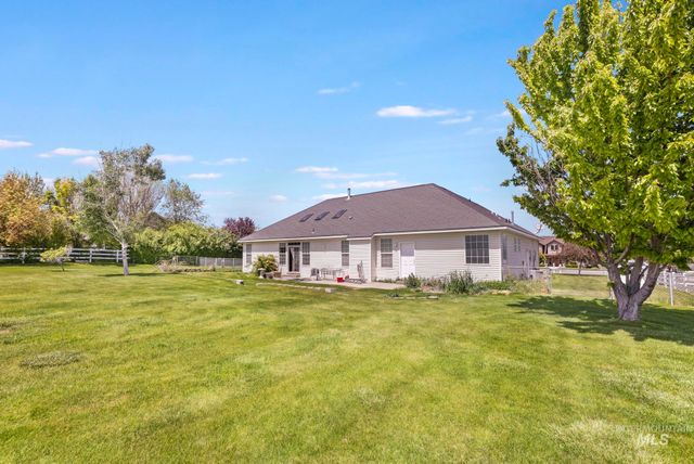 2529 E 3707 N, Twin Falls, ID 83301