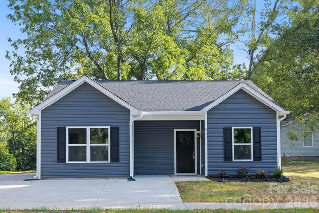 6924 Ridge Lane Road, Charlotte, NC 28262