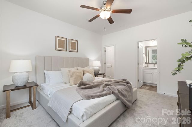 6924 Ridge Lane Road, Charlotte, NC 28262