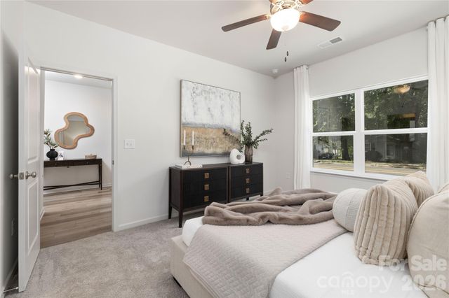 6924 Ridge Lane Road, Charlotte, NC 28262