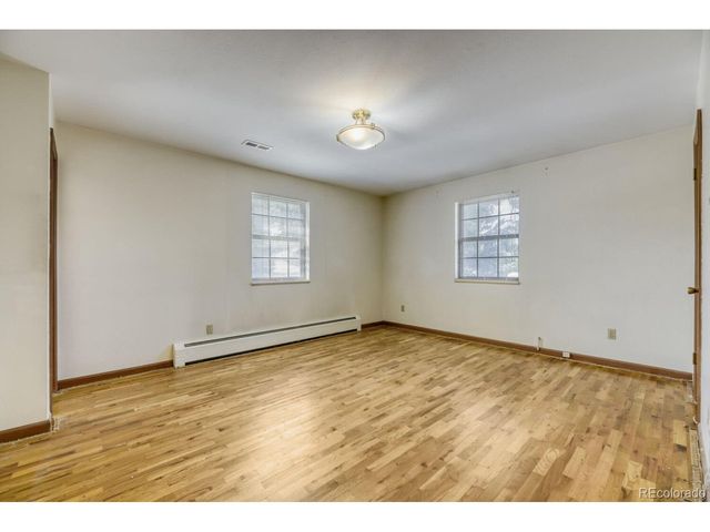 3724 S Poplar St, Denver, CO 80237