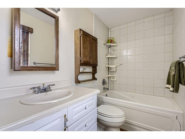 3724 S Poplar St, Denver, CO 80237
