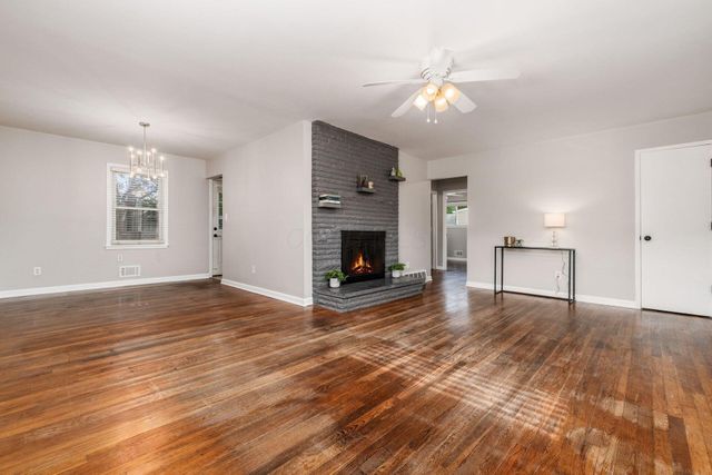 2925 Ashby Road, Columbus, OH 43209